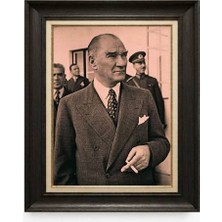 Giyense Tablore Siyah Varaklı Paspartulu Çerçeveli Atatürk Tablo A347