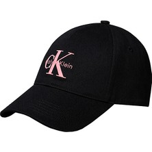 Calvin Klein Kadın Ck Logo Baskılı Pamuklu Ayarlanabilir Tokalı Siyah-Pembe Şapka LV04K5027G-7JR