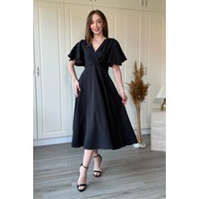 Dilay Gökoğlu Butik Kolları Volanlı V Yaka Fırfırlı Midi Elbise