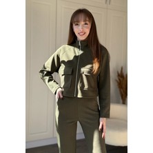 Dilay Gökoğlu Butik Cepli Fermuarlı Crop Premium Modal Kumaş Haki Takım