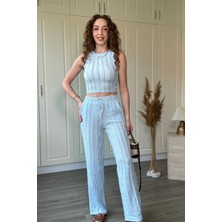 Dilay Gökoğlu Butik Fırfırlı Crop Bisiklet Yaka Mavi Pantolon Takım