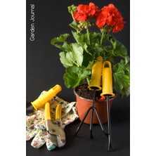 Createspace Garden Journal: Geranium And Tools Gardening Journal, Lined Journal, Diary Notebook 6 x 9, 180 Pages