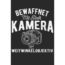 New Global Bewaffnet Mit Einer Kamera Und Weitwinkelobjektiv: Din A5 Heft Kariert (Karos) Für Jeden Fotograf |