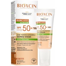 Bioxcin Sun Care Akneye Eğilimli Ciltler Için Renkli Güneş Kremi 50 Spf - Akne, Dry Touch, Mat Tinte