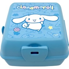 Wiggle Cinnamoroll Temalı Lisanslı 4 Bölmeli Plastik Çocuk Beslenme Kutusu - Yemek Saklama Kabı Kaşı