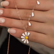 Tienda Elegante Gümüş Rose Papatya Seviyor Sevmiyor Bayan Kolye