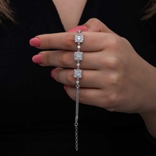 Tienda Elegante ​Gümüş Baget Taşlı Kadın Bileklik