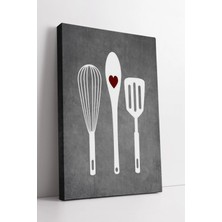 Mushen Studio Gri Zemin Üzerinde Çırpıcı Kaşık ve Spatula Silüetli Kalpli Modern Mutfak Dekor Kanvas Tablo Duvar D