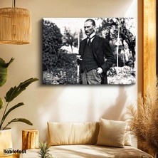 Tablofest Yatay Kanvas Tablo Atatürk Bahçede Bastonlu Duruş Atatürk Tablosu Ev Ofis Duvar Dekoru