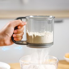 Uravas Store Mekanik Kol ile Tek Elle Kullanımlı Un ve Pudra Şekeri Elek, Şeffaf, Kompakt Tasarım