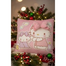 Uravas Store Mınıso Lisanslı Hello Kitty 3D Baskı Kare Yastık, 2022044410100