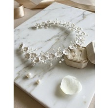 Lu Atelier El Yapımı Polimer Kil Gelin Tacı - Beyaz Simli Çiçekli Inci Saç Aksesuarı | Kurdeleli & Tokalı Bridal Hair Vine