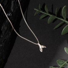 Ebrar Silver Gümüş Mini Balık Kuyruğu Kolye 925 Ayar Gümüş Küçük Boy Balina Kuyruğu Figürlü Unisex Kolye