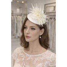 Bba New Trend Premium Vualet Gelin Şapkası Nikah Şapkası Kadın Fascinator Kokteyl Parti Şapkası Düğün Nişan Söz Kına Mezuniyet Yılbaşı Davet Saç Aksesuarı Beyaz Tasarım
