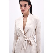 Sateen-Bağlamalı Jakarlı Ceket