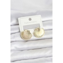 Gold Renk Pirinç Deniz Kabuğu Model Kadın Küpe