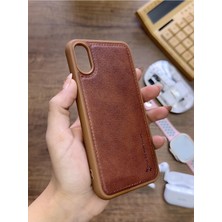 Premium Deri Dokulu Darbelere Karşı Dayanıklı Nazal Silikon Kılıf Kahverengi Iphone x ile Uyumlu