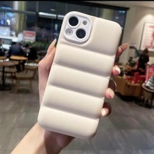 Sloth Puffer Kılıf iPhone 13 (Haki)