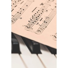 Hero Notizbuch Für Pianisten: Tagebuch / Notebook Für Klavier Und Piano Spieler | 120 Seiten A5+ Liniert