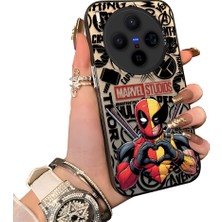 HONTINGA Vivo X300 ile Uyumlu Kılıf Silikon Kenar Sert Arka Kamera Koruyucu Basitlik Anti Düşme Kamera Korumalı Marvel Desen Couple Telefon Kılıfı Kadın ve Erkek Için Uygundur K1-1903