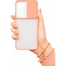 kilifone Xiaomi Redmi Note 11S Global Uyumlu Kılıf Sürgülü Kamera Korumalı Mat Lensi Telefon Kılıfı - Pembe Açık