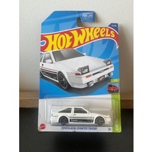 Hot Wheels Toyota AE86 Sprinter Trueno Uzun Kart