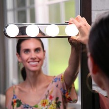 Hace Bazaar  Kablosuz Parlak Banyo Stüdyo Makyaj Aynası Işığı Pilli Vantuzlu Taşınabilir 4 LED Ampul -Hc