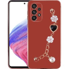 MCasering Samsung Galaxy A23 Uyumlu Canlı Renkli Altın Kenar Çizgili Bileklikli Taşlı Kılıf Kırmızı Silikon