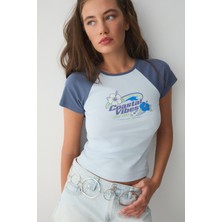 Grimelange Surfer Kadın Yumuşak ve Esnek Kumaşlı Kontrast Renkli Baskı Detaylı Mavi-Lacivert T-Shirt