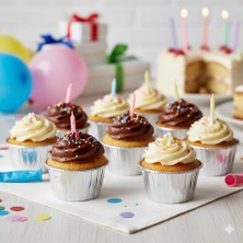 Dodomar Düz Gümüş Cupcake Kapsülü No.2 25'li - Kek ve Cupcake Sunum Kapsülü