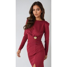 Olsa Moda Kadın Vatkalı Drape Detaylı Esnek Kumaş Broşlu Midi Boy Söz Düğün Nişan Davet Elbisesi