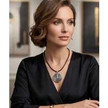 Dilhan Atlay Spiral, Choker Deri Kordon Kolye