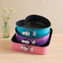İyisi Var 3'lü Metal Kek Kalıp Seti (20CM Kalp, 22CM Yuvarlak, 24CM Kare)