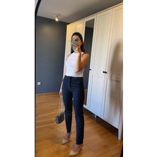La Pluie Butik Beyaz Halter Yaka Fitilli Atlet
