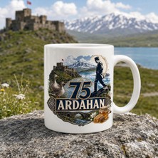 Ajans 313 Ardahan Temalı 75 Plaka Atatürk Silüetli ve Kaz Figürlü Özel Tasarım Seramik Kupa Bardak