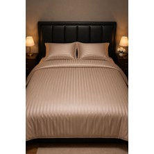 Higliving Çizgili Mikro Saten Nevresim Takımı Çift Kişilik – 200×220 cm Nevresim / 160×200×30 cm Fitted Çarşaf / 2 Adet 50×70 cm Yastık Kılıfı
