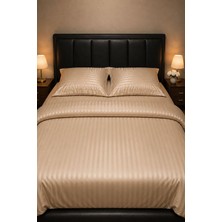 Higliving Çizgili Mikro Saten Nevresim Takımı Çift Kişilik – 200×220 cm Nevresim / 160×200×30 cm Fitted Çarşaf / 2 Adet 50×70 cm Yastık Kılıfı
