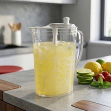 TKÇ Beyaz Plastik Karıştırıcılı Sürahi