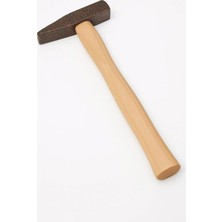 Kazan Hobi Döküm Çekiç, 500 Gram, Dayanıklı Başlık, Ergonomik Ahşap Saplı, Boyalı, Çivileme Için Uygun, Ev, Atölye ve Şantiye Kullanımına Uygun, Tesviyeci Çekiç, El Aleti