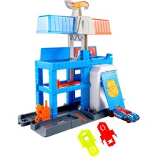 Kazan Hobi Hot Wheels Oyuncak Araba Parça Seti, Şehir Şehir Merkezi Polis Kulesi Playset ve 1:64 Ölçekli Döküm Polis Aracı, 3 Seviyeye Genişler, Hız Yapış Parça Sistemi