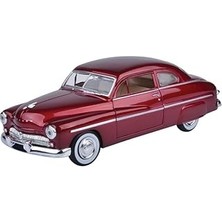 Kazan Hobi Vardem Oyuncak Motormax 1:24 1949 Mercury Coupe Model Araba