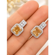 Yantra Silver 925 Ayar Gümüş Ice Cut Parlak Kesim Baget Taşlı Zarif Kadın Küpe