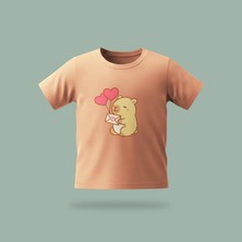 Çocuk Capybara Send Love Desenli Baskılı Tişört %100 Pamuk Süprem Kumaş - Somon