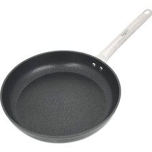 Kazan Hobi Leggno Master Titanium 28CM Tava, Çelik Sap Siyah