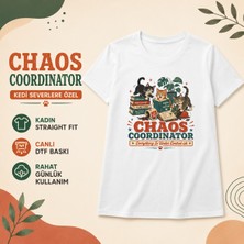 Tişört Kodu Chaos Coordinator Kedi Baskılı Kadın Straight Fit Beyaz Tişört