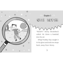 Henry Heckelbeck Takes A Swing (Volume 17)