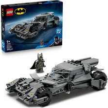 Batmobile 76332 9 Yaş ve Üzeri Çocuklar Için Kumaş Pelerinli Bir Süper Kahraman Minifigürü V