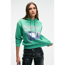Ethiquet Slopane Kadın Rahat Kesim Kapüşonlu Baskılı Yeşil Sweatshirt