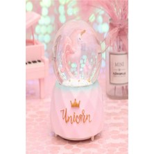 St. Morritz Pembe Unicorn Temalı Büyük Boy Işıklı ve Müzikli Kar Küresi