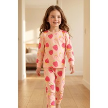 Zuzunga Kız Çocuk Strawberry - Çilek Desenli Uzun Kollu Pijama Takımı
